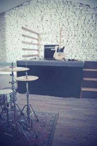 Live Room